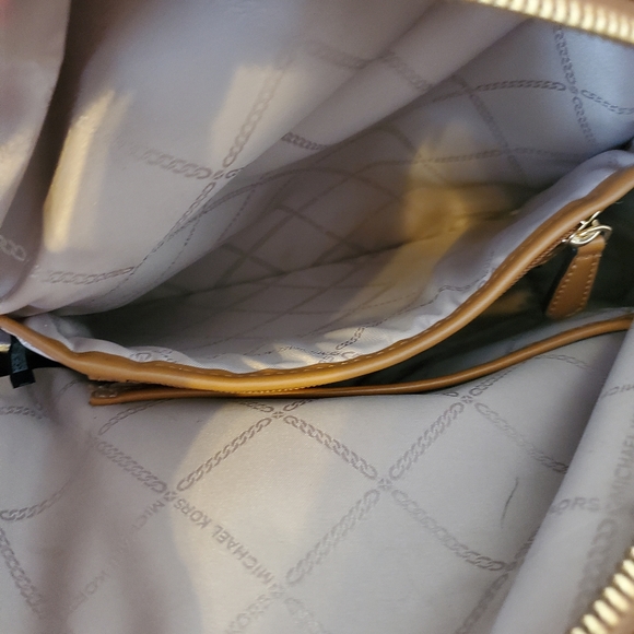 Michael Kors Valerie Medium Backpack (Brown Acorn) - Picture 11 of 14